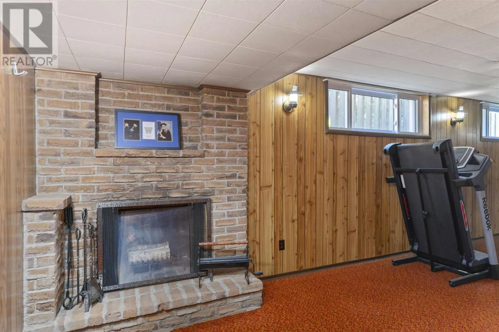 110 Florwin DR