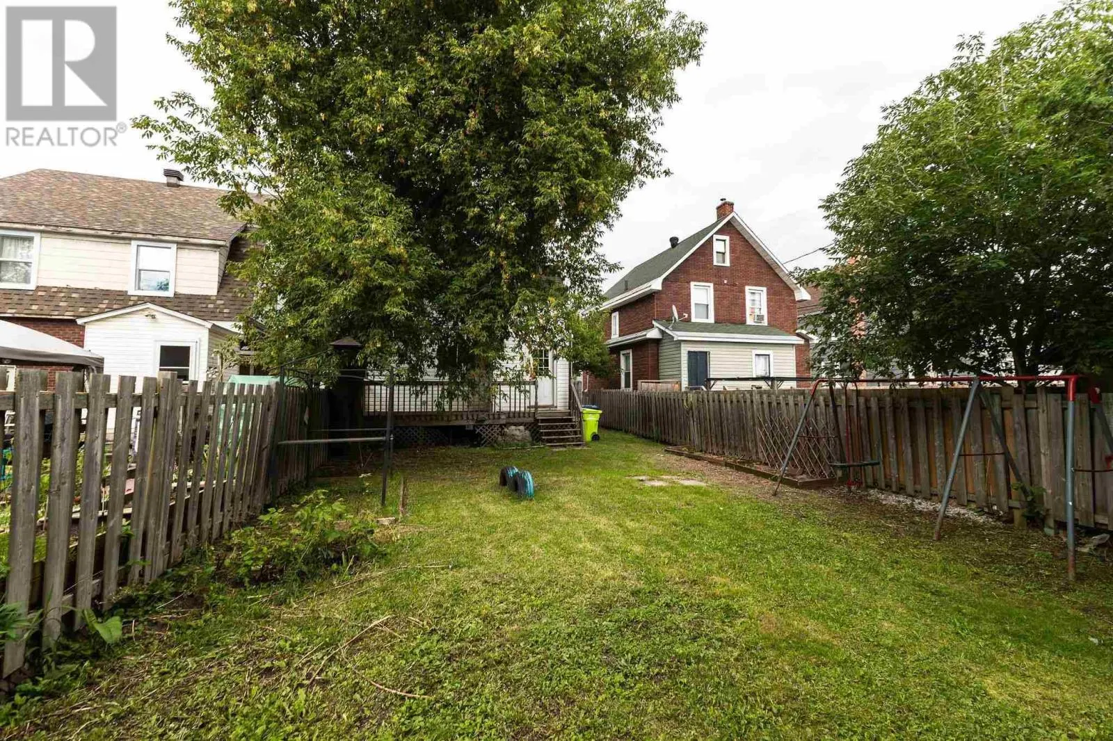 55 Grosvenor AVE
