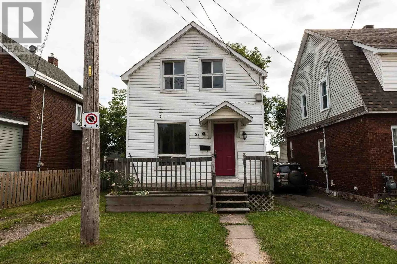 55 Grosvenor AVE