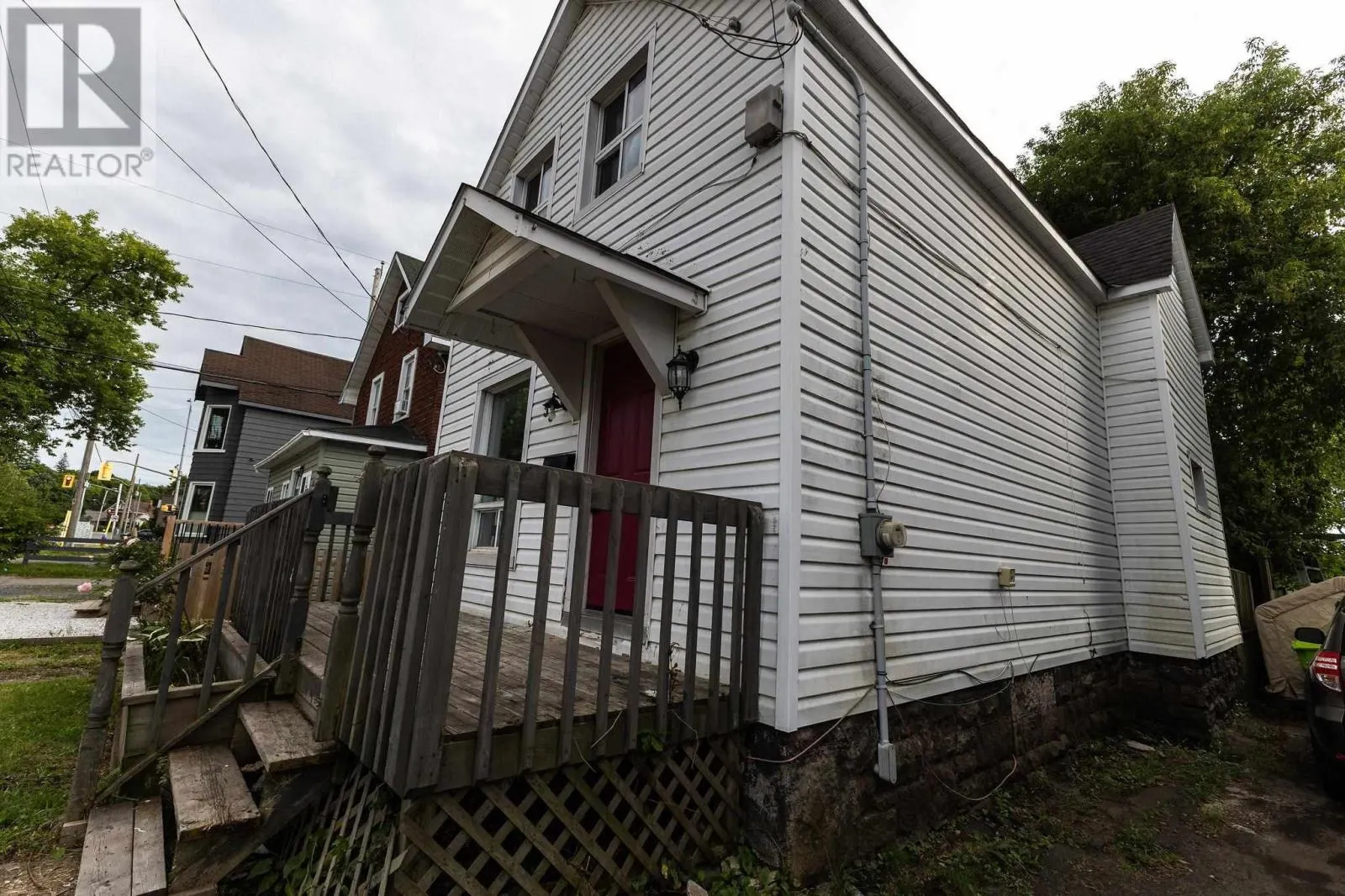 55 Grosvenor AVE