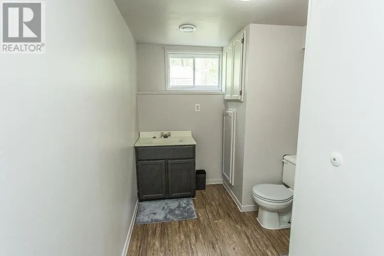 51 Maple ST