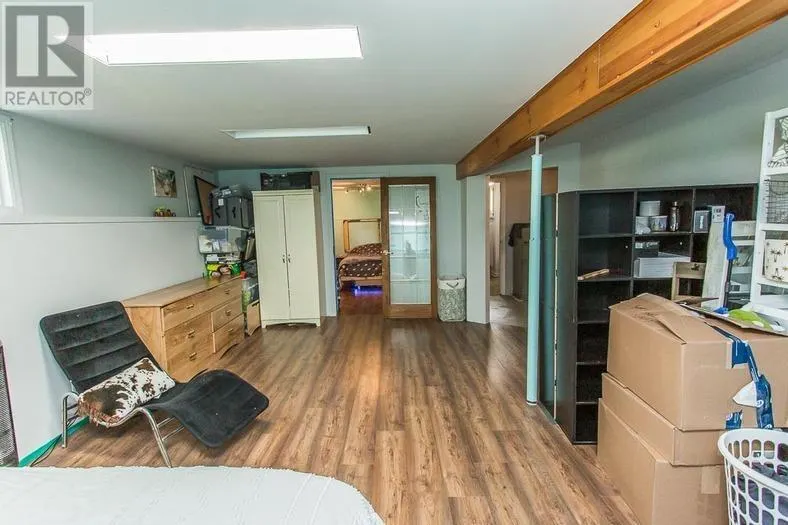 51 Maple ST