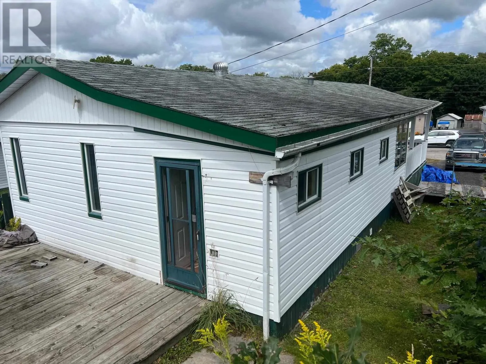 62 Westhill RD