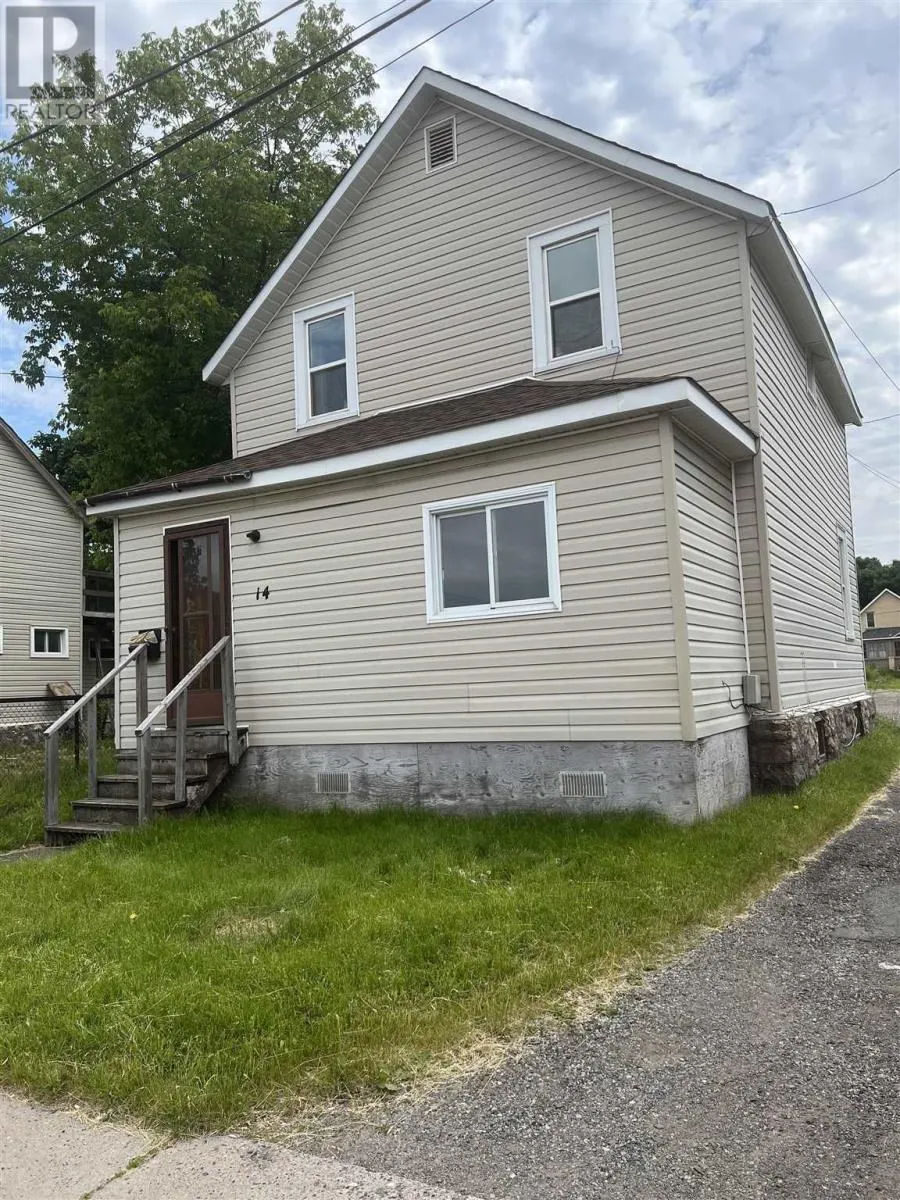 14 Blucher ST