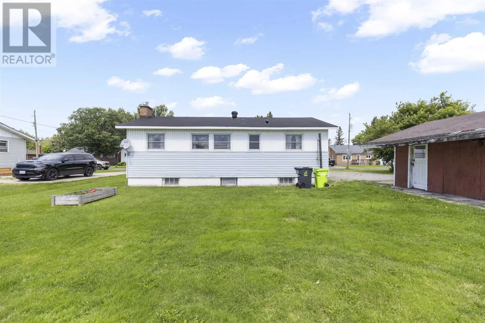 353 Doncaster RD