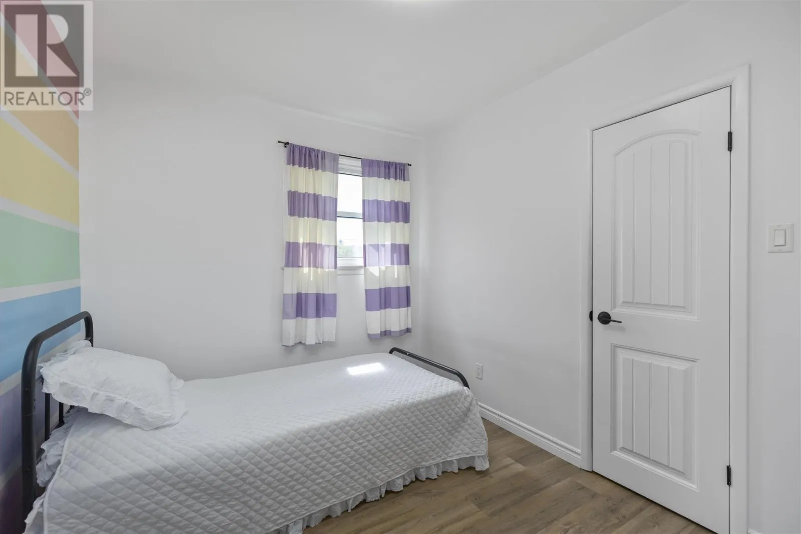 353 Doncaster RD