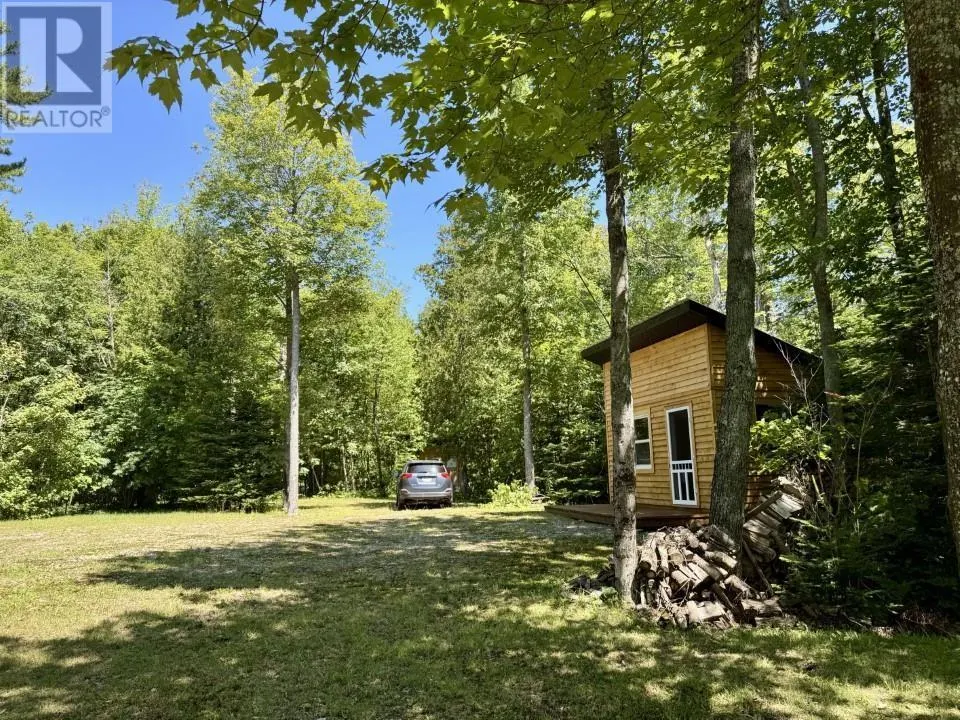 1215 Marlette DR