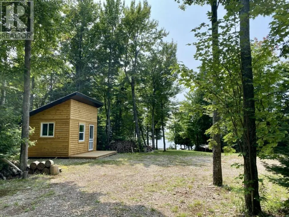 1215 Marlette DR