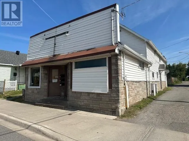 160 Bruce ST
