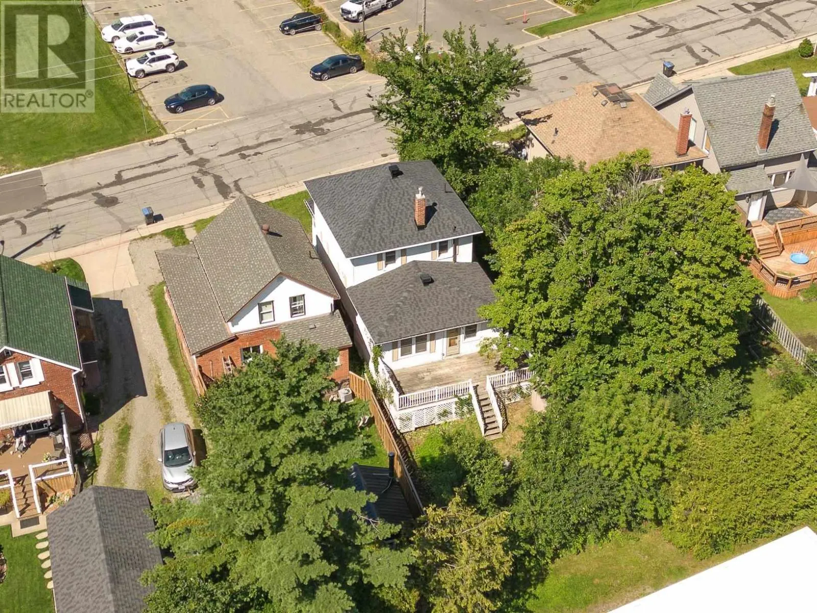68 Pine ST