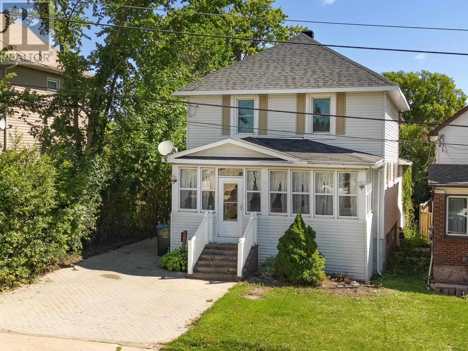 68 Pine ST