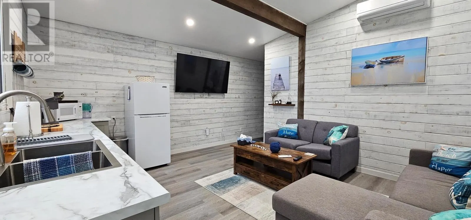 1 Rennison RD