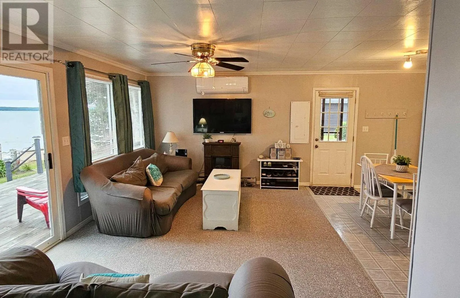 1 Rennison RD