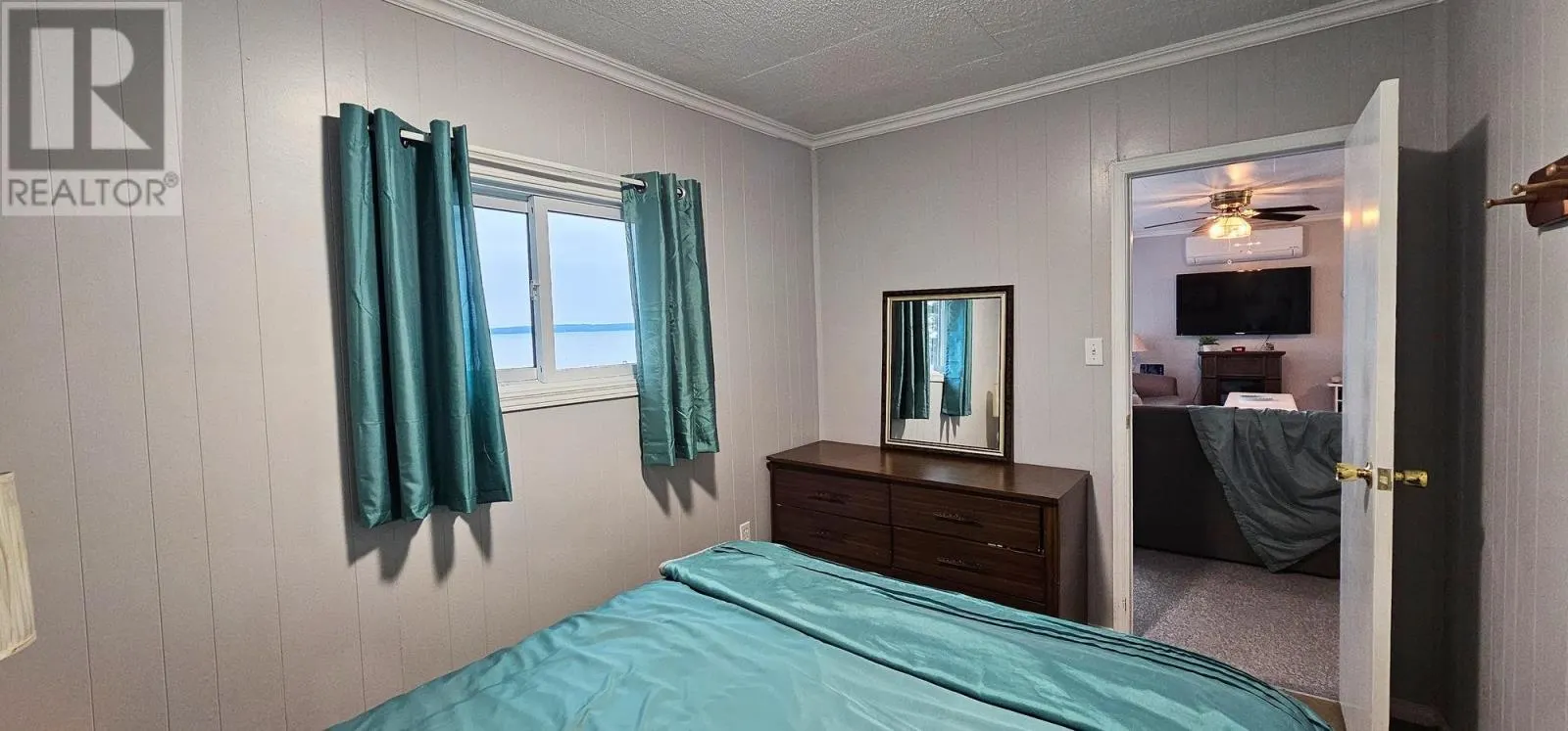 1 Rennison RD