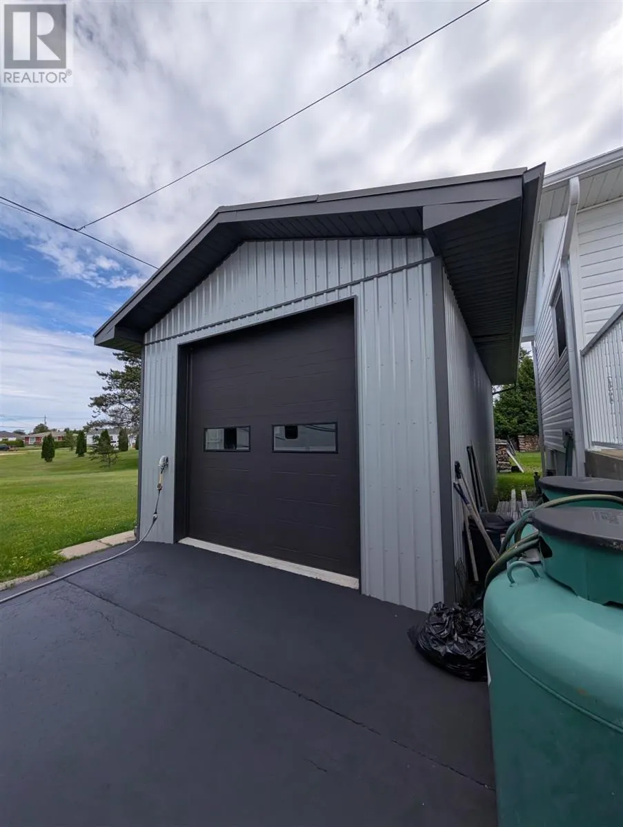 59 Winston RD