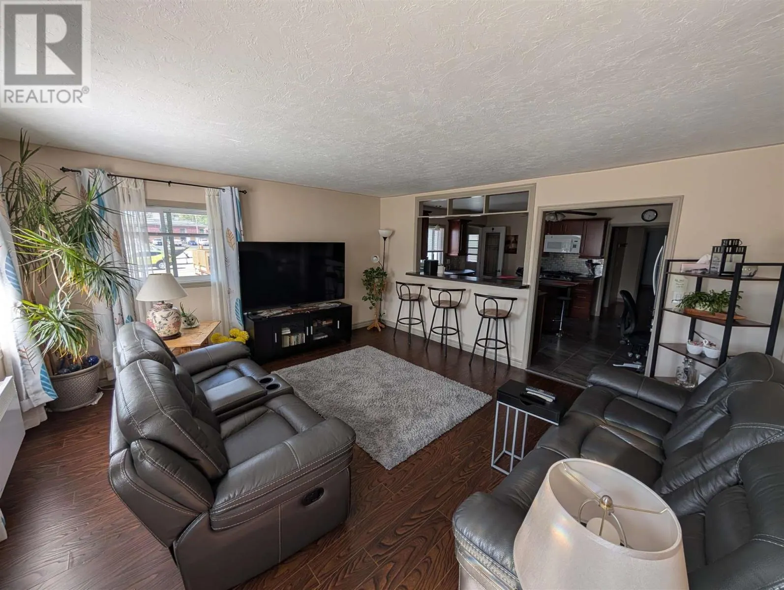 59 Winston RD