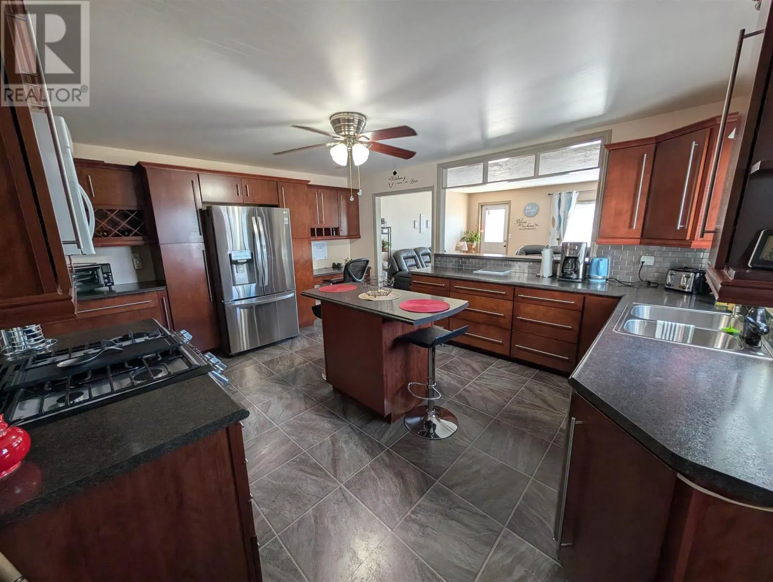59 Winston RD