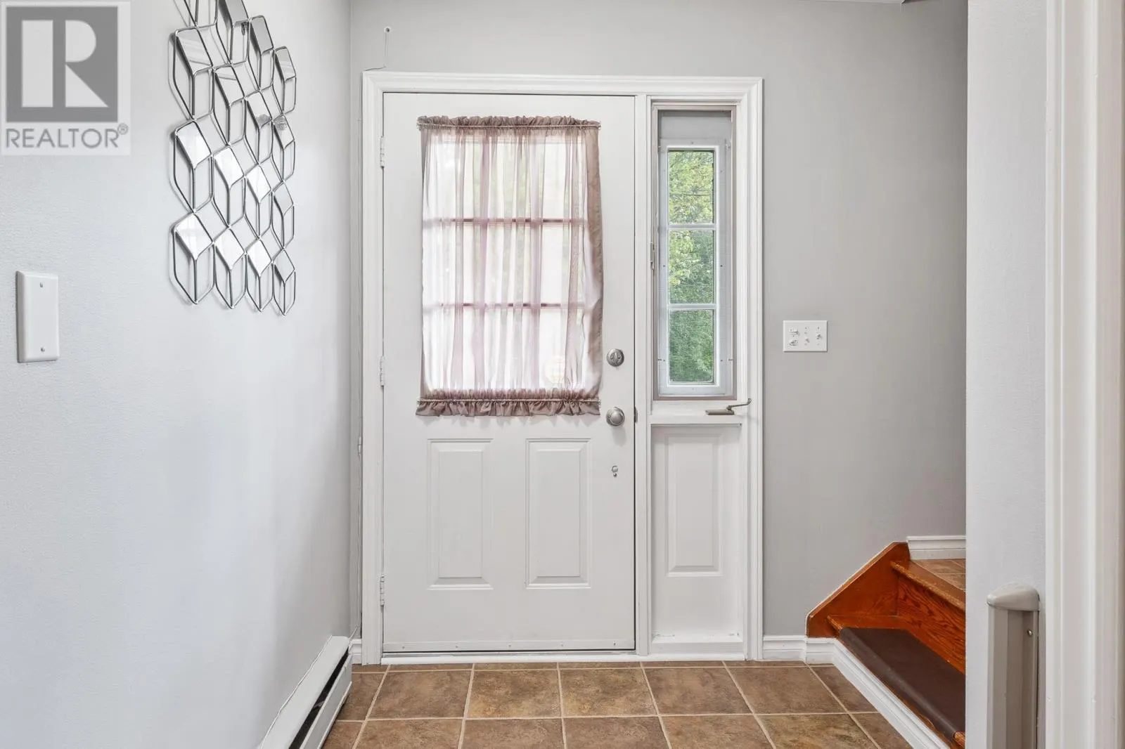 124 Eagle DR