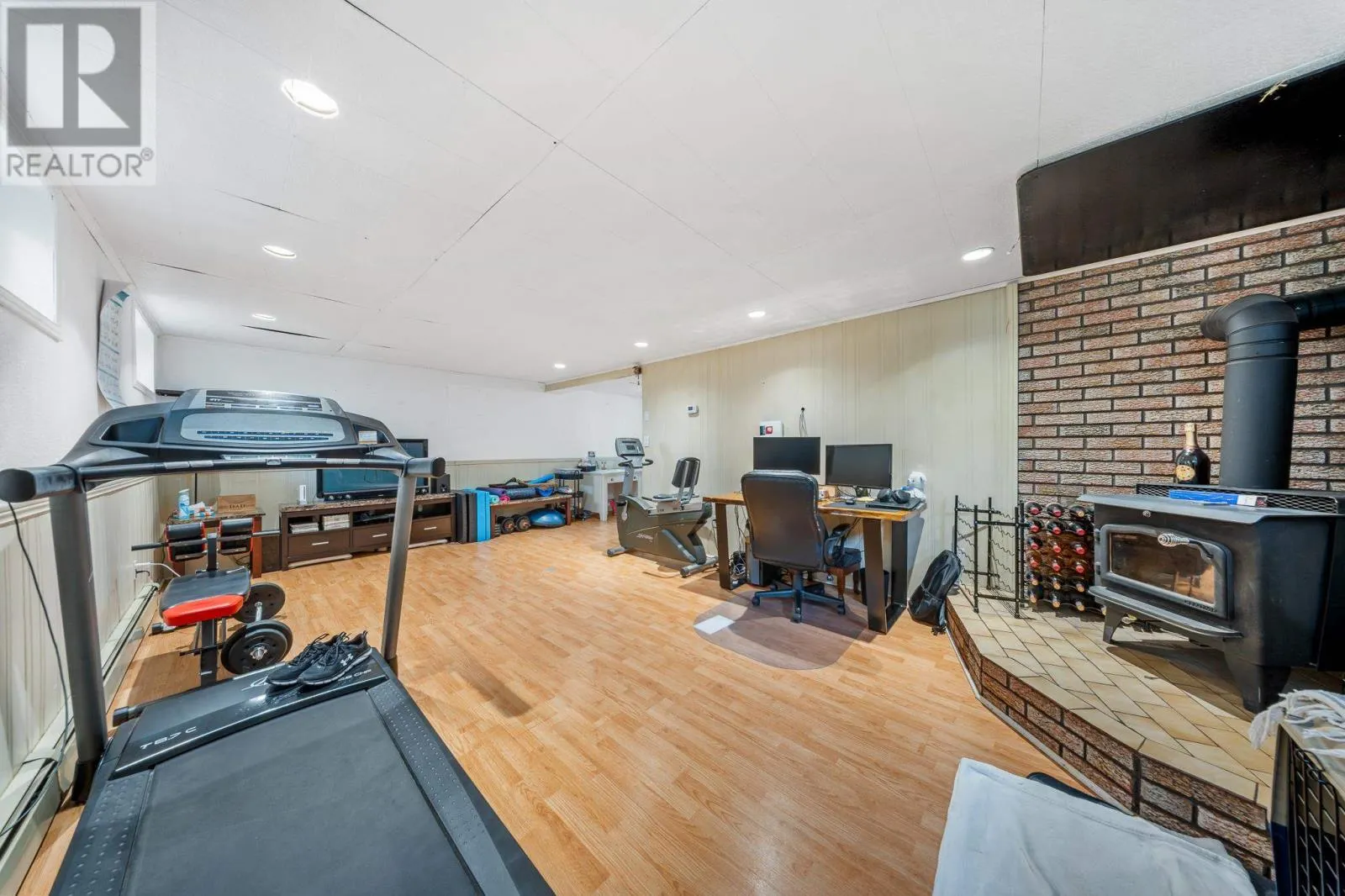 124 Eagle DR