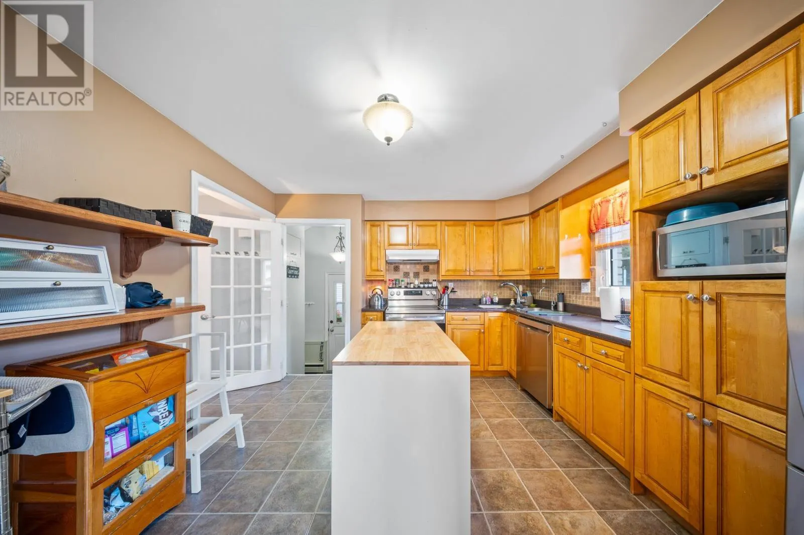 124 Eagle DR