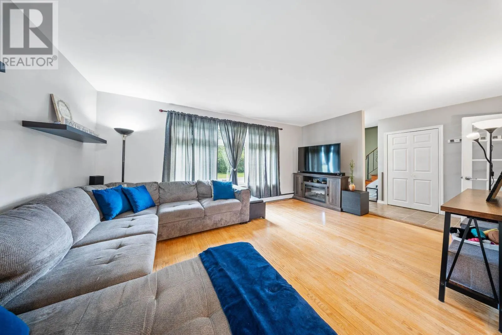 124 Eagle DR