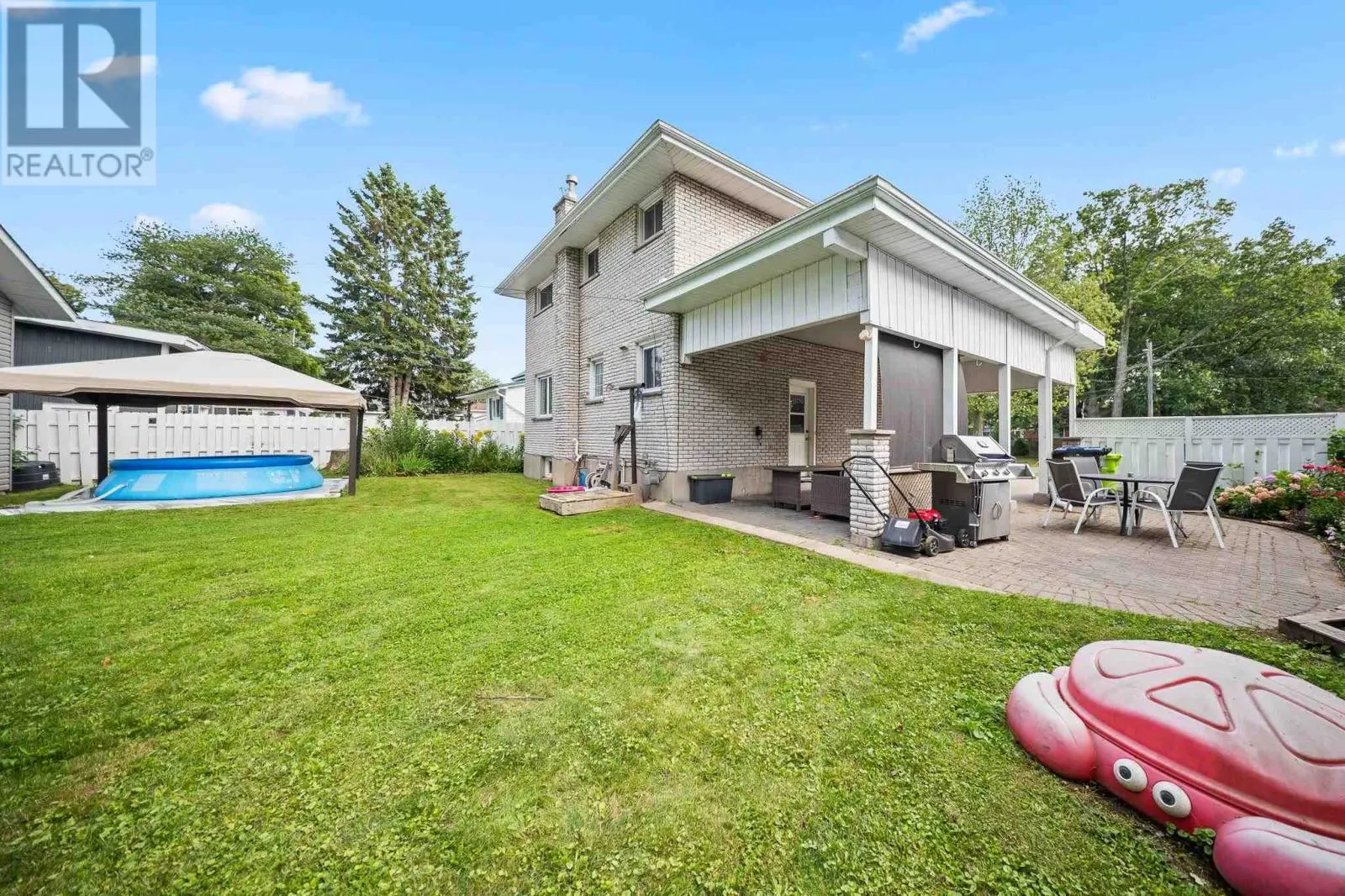 124 Eagle DR