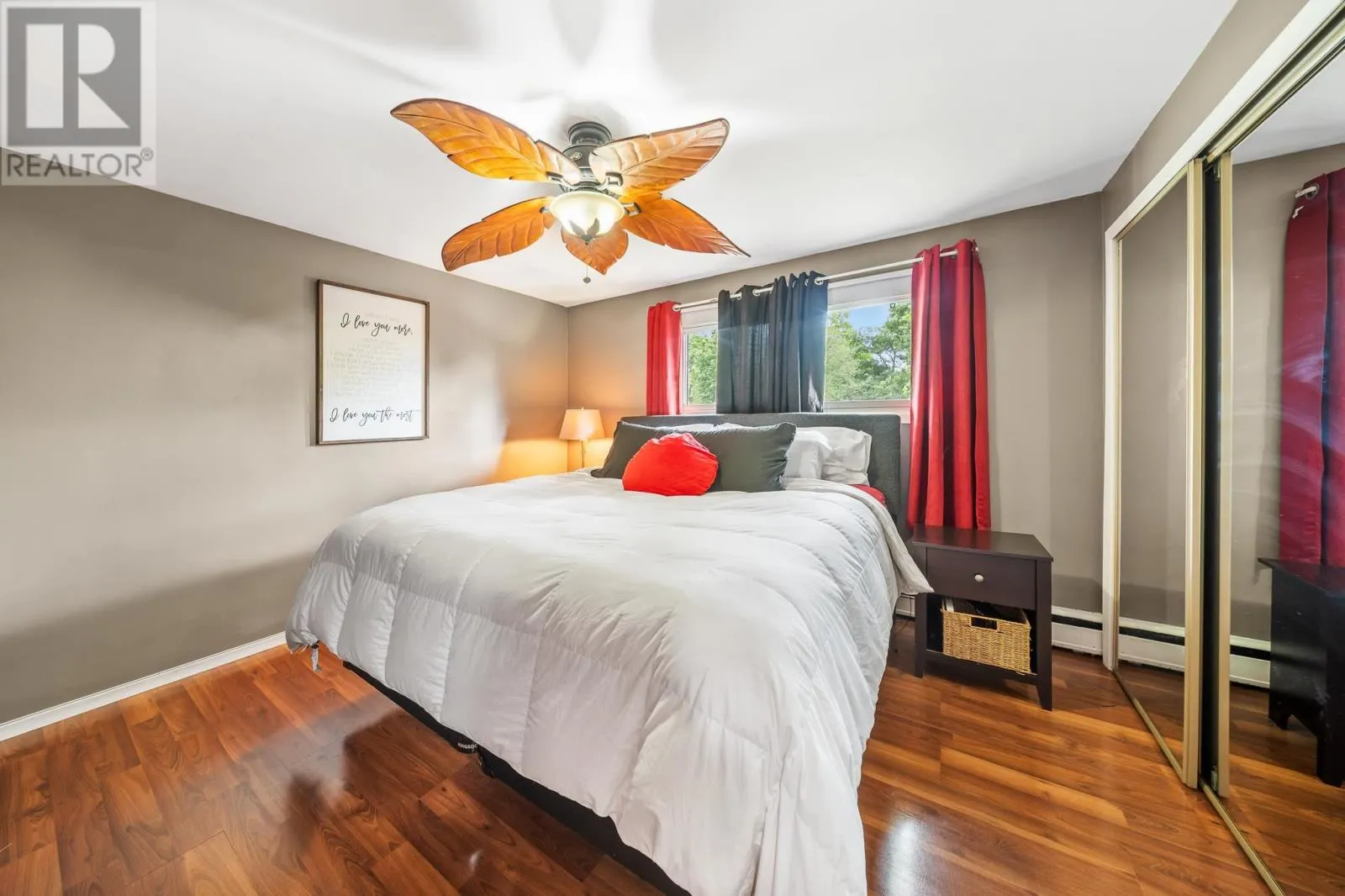 124 Eagle DR