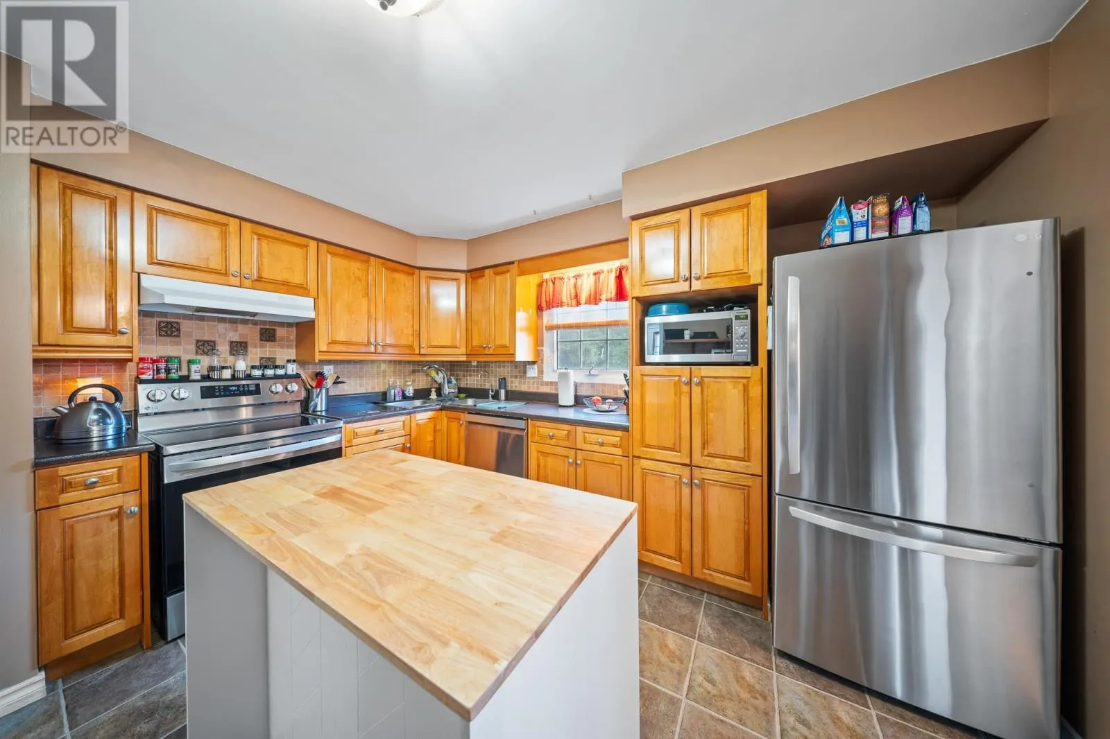 124 Eagle DR