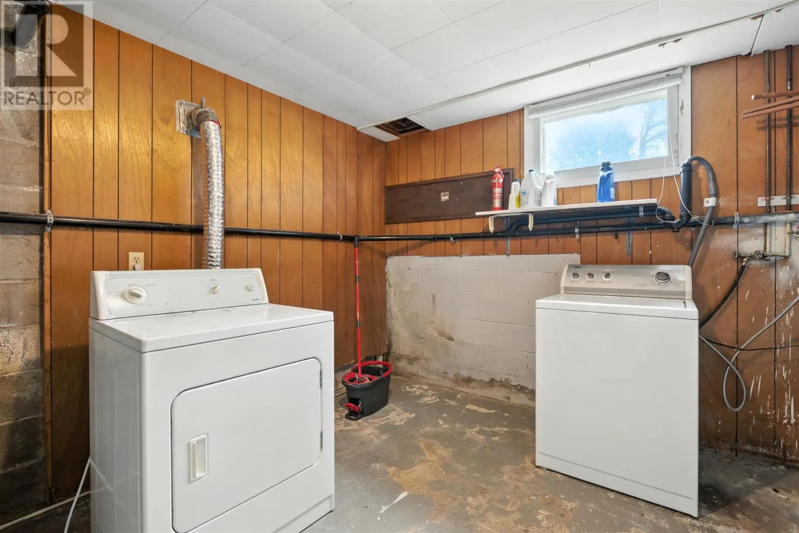 29 Eley RD
