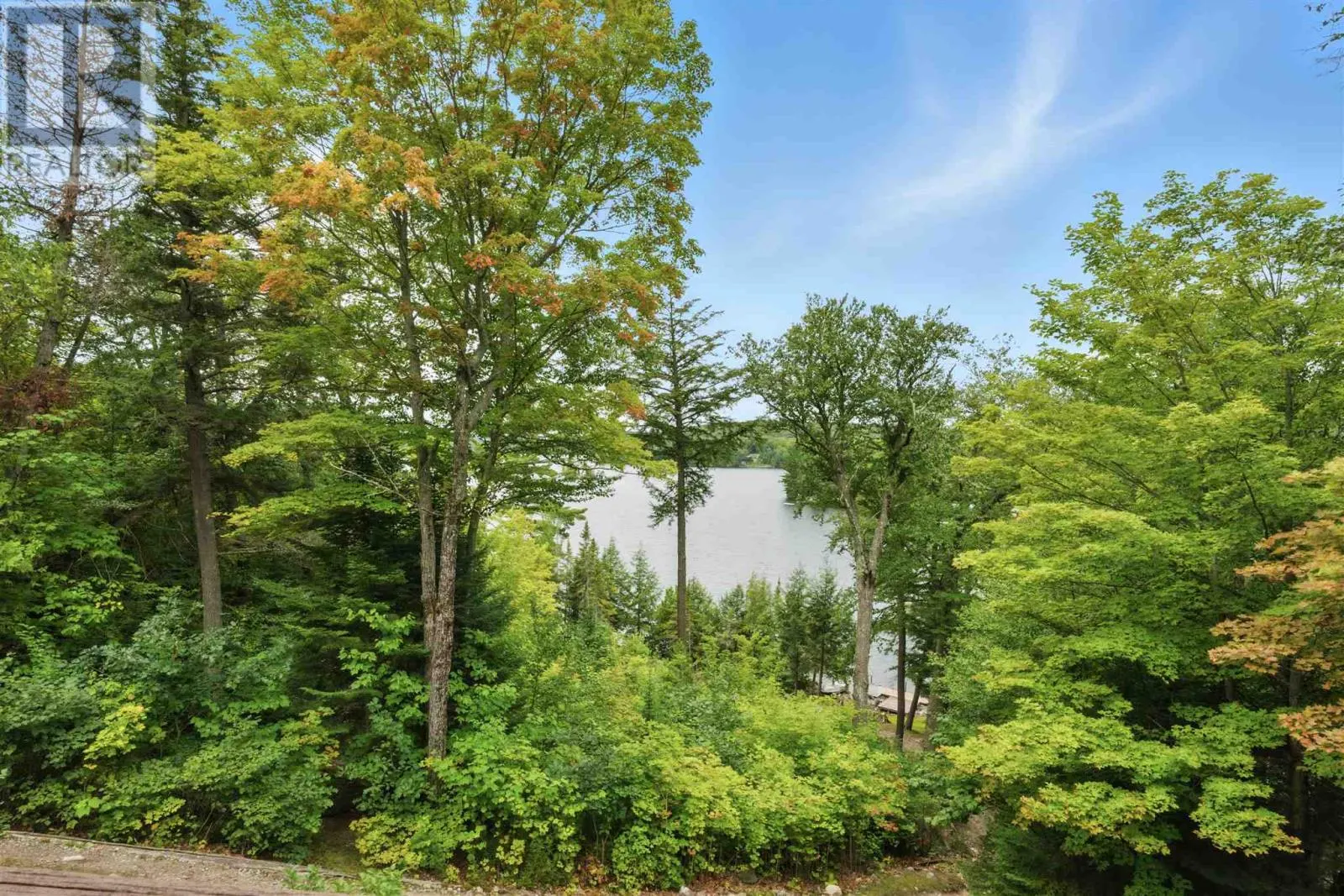 425 Axe Lake RD