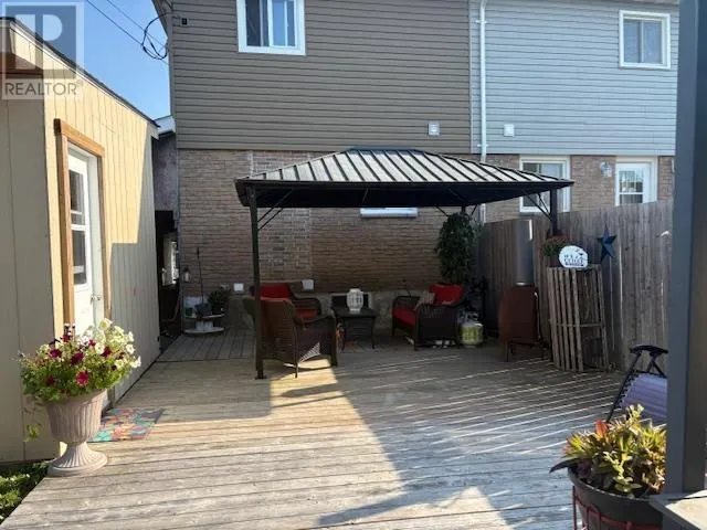18 Alden RD