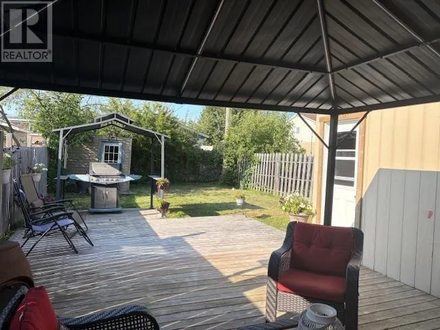 18 Alden RD