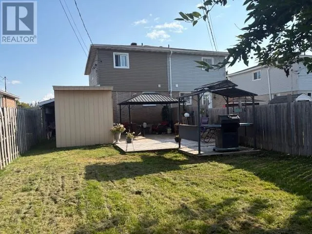 18 Alden RD