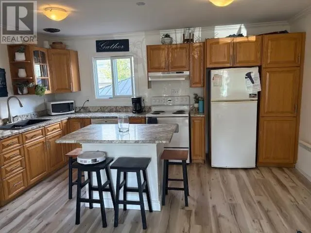 18 Alden RD