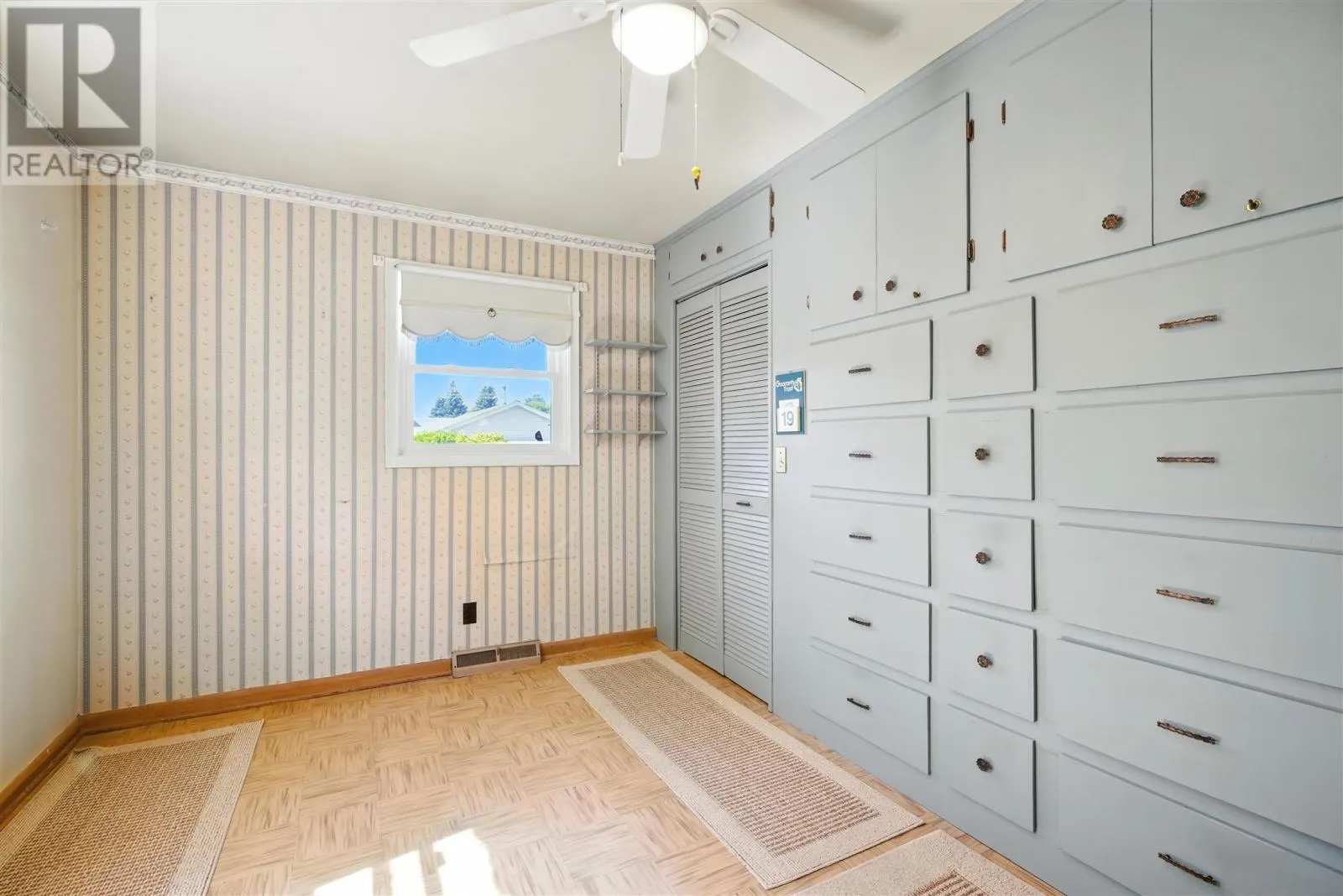 343 Rowell AVE