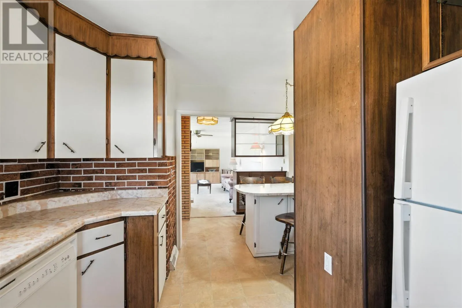 343 Rowell AVE