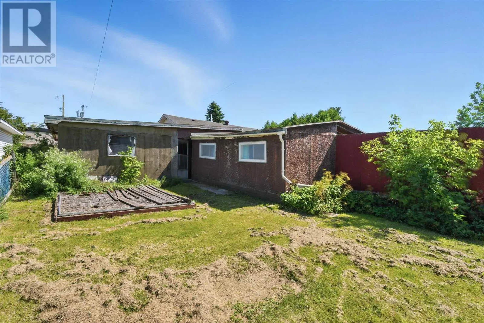 343 Rowell AVE