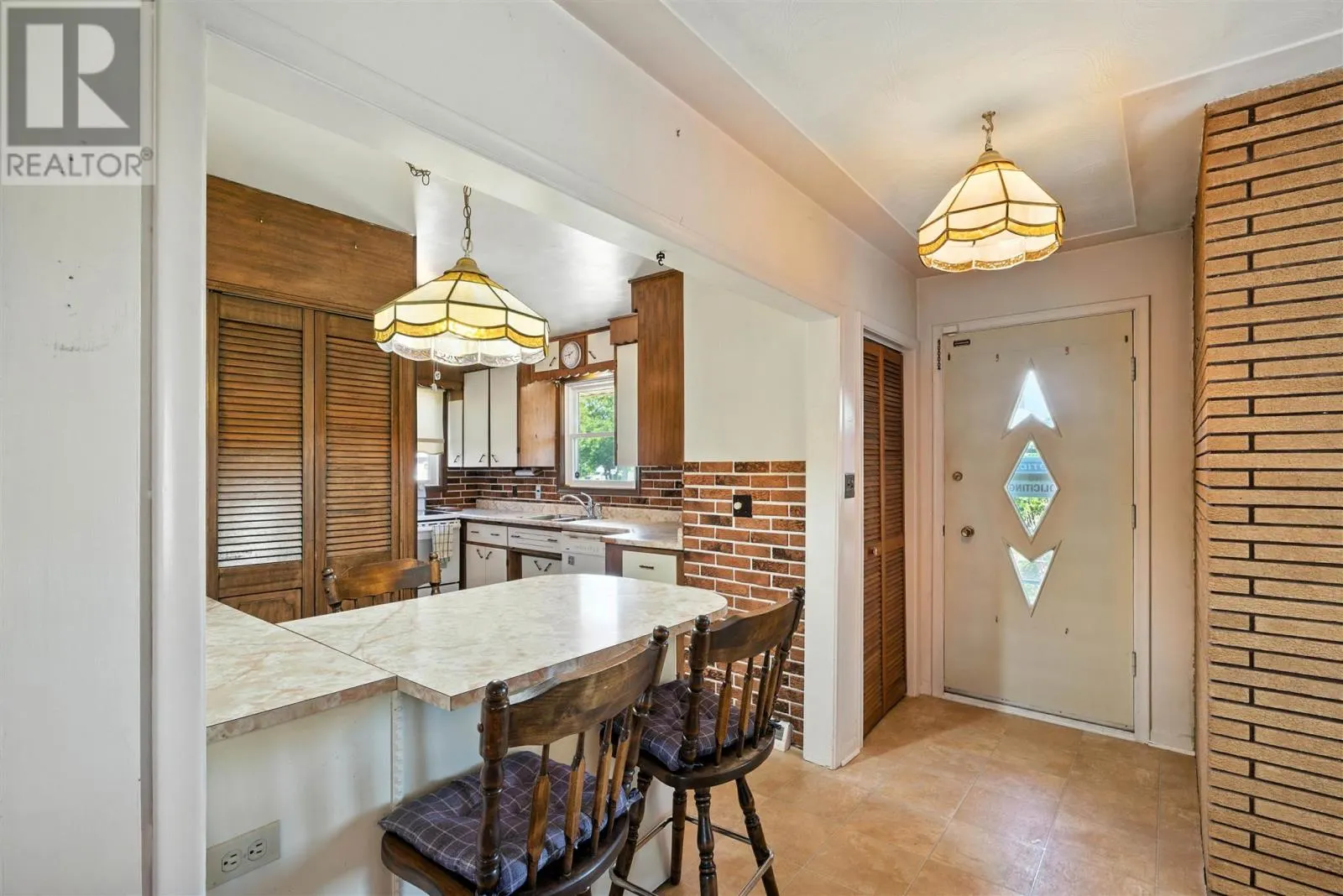 343 Rowell AVE
