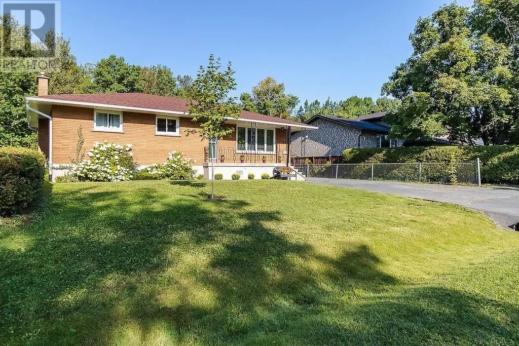 104 Fort Creek DR