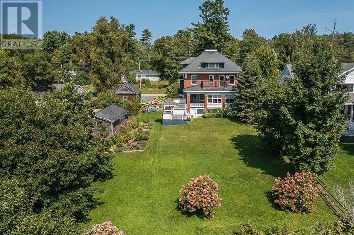 31 Taylor ST