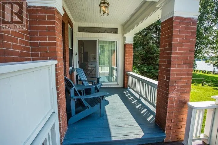 31 Taylor ST