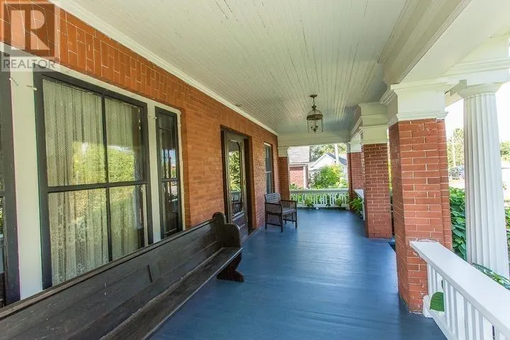 31 Taylor ST