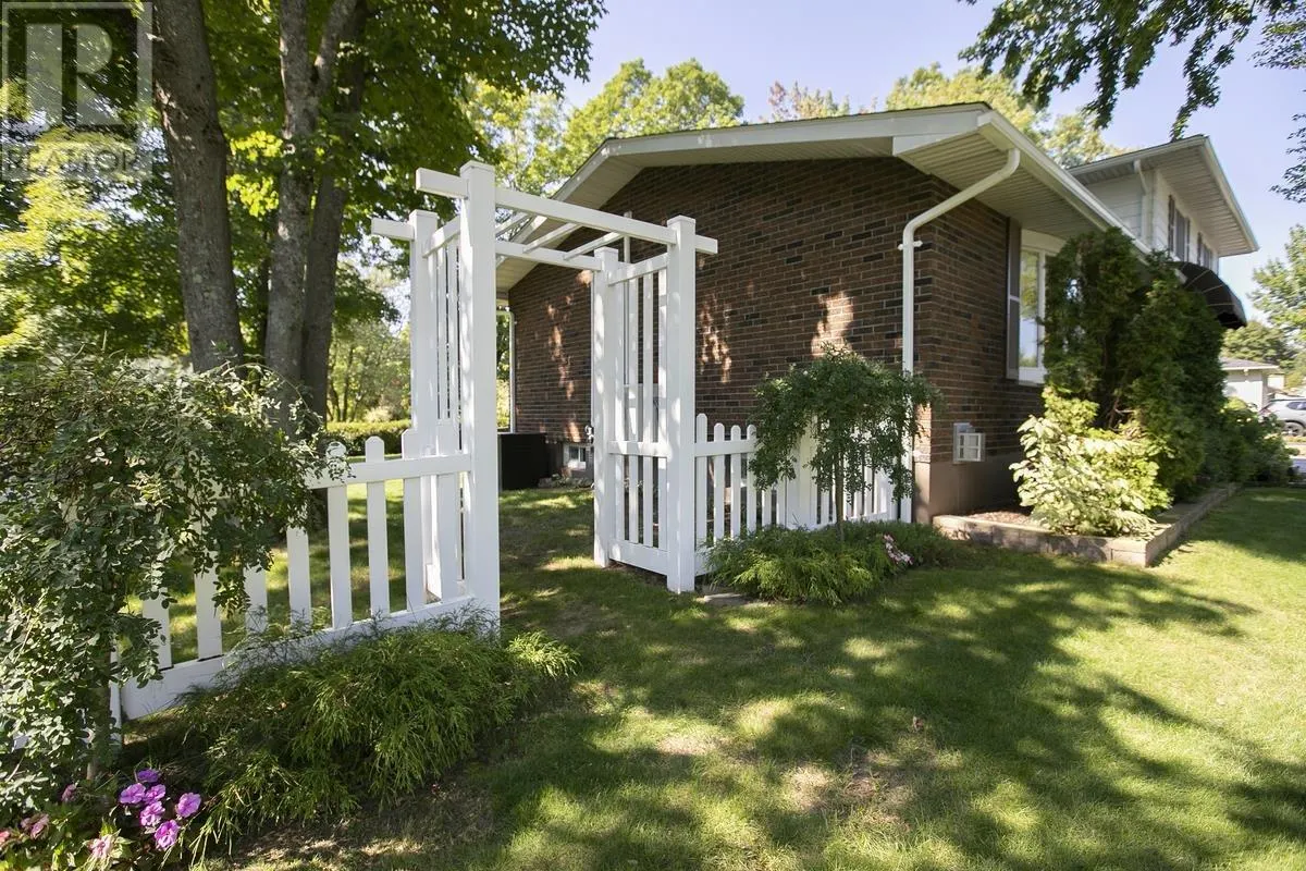 39 Val ST