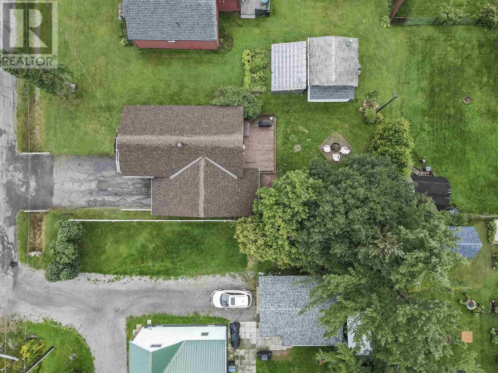 236 Hampton RD