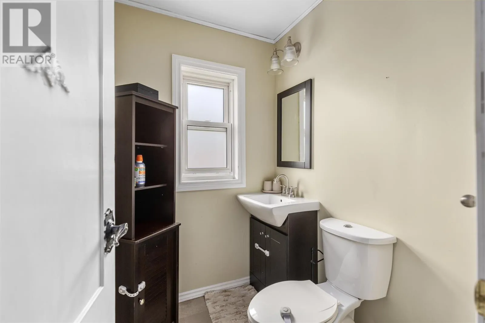 236 Hampton RD