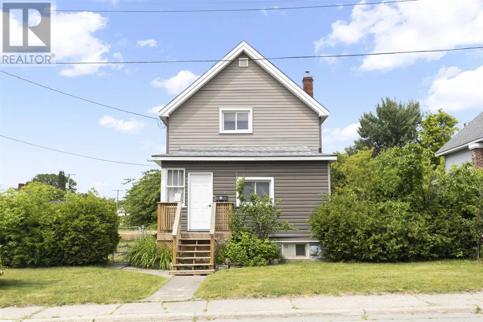 41 Wilcox AVE