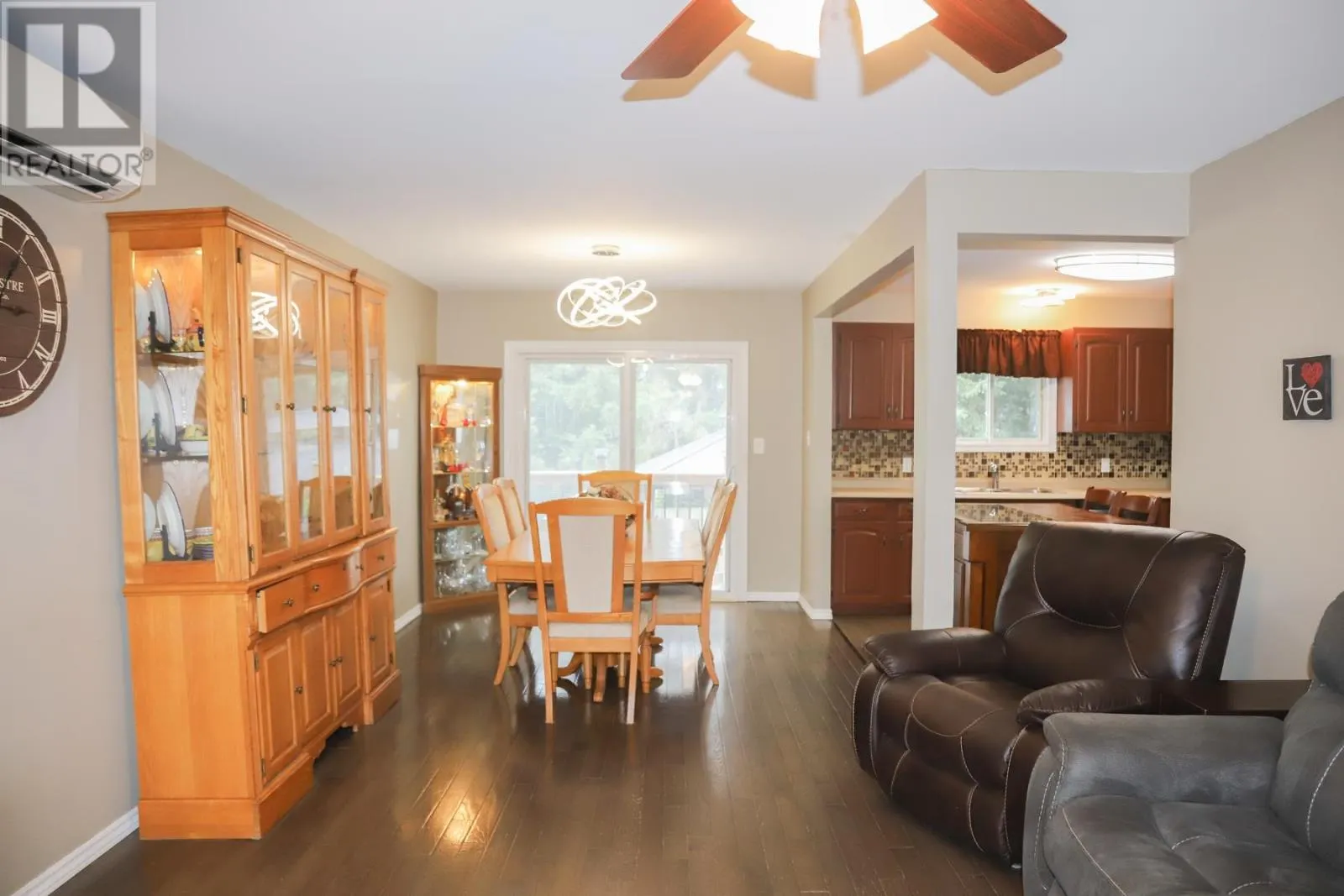 19 Sutton PL
