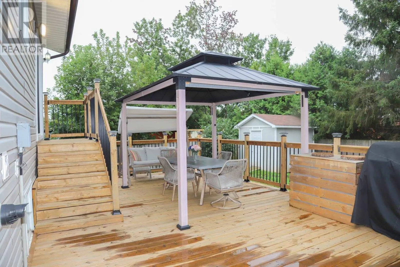 19 Sutton PL