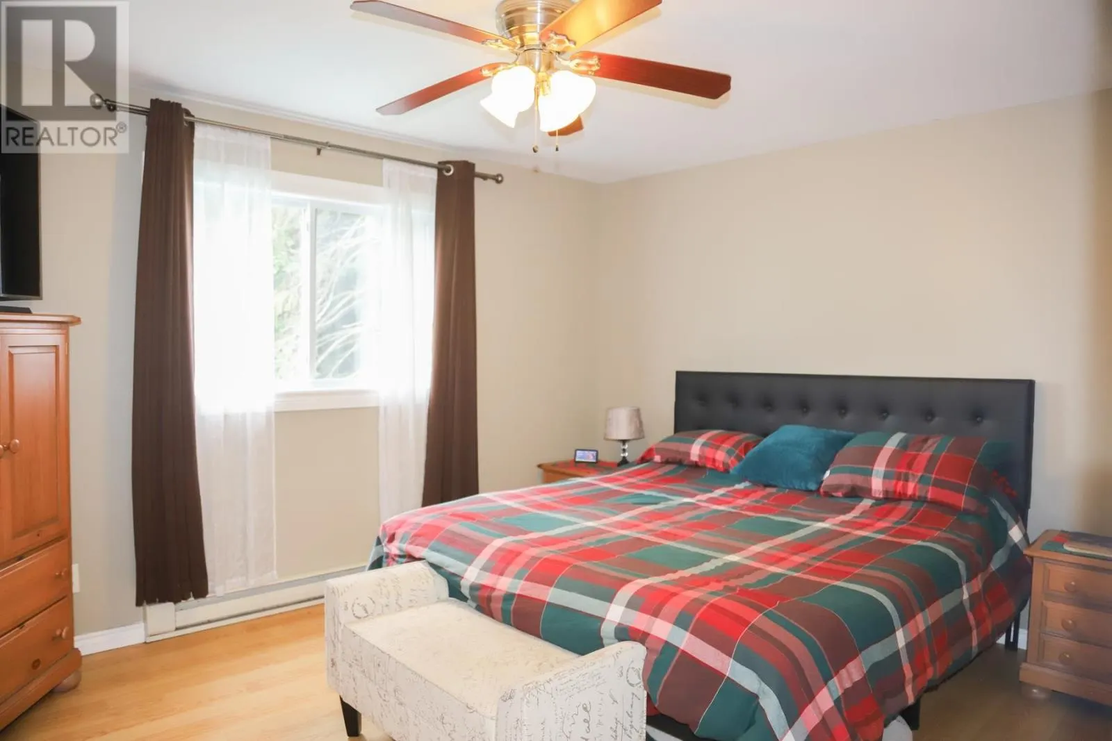 19 Sutton PL