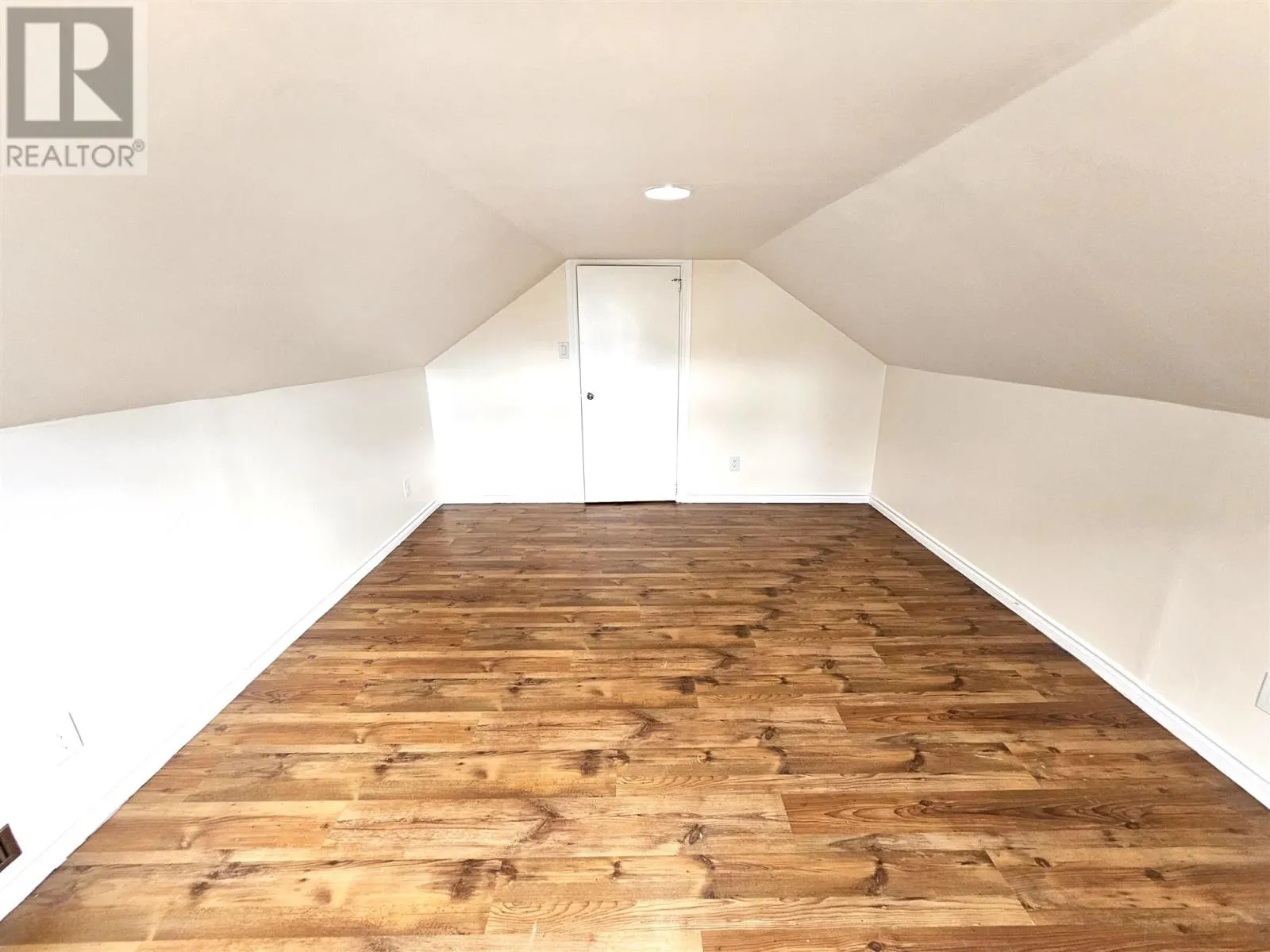 51 Pardee AVE
